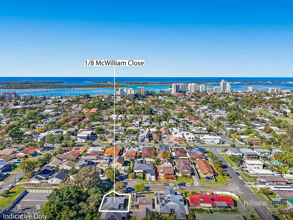 1/8 McWilliam Close, Labrador, QLD 4215