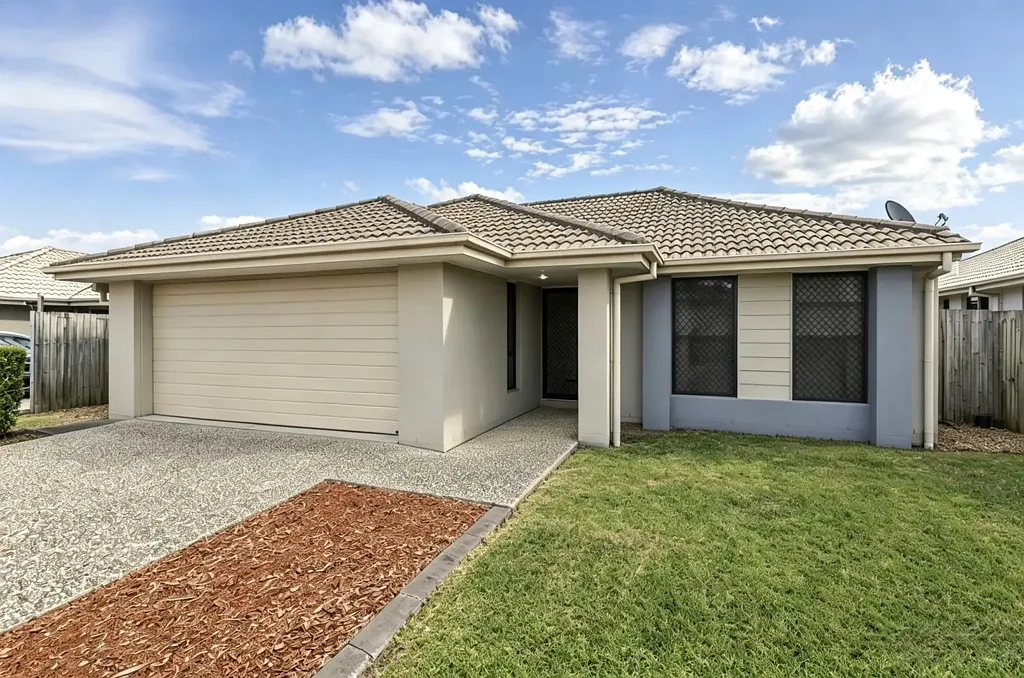 Calamvale 4Kwarto AUCTION IF NOT SOLD PRIOR - Space, Comfort & Convenience - Ready to Move In!