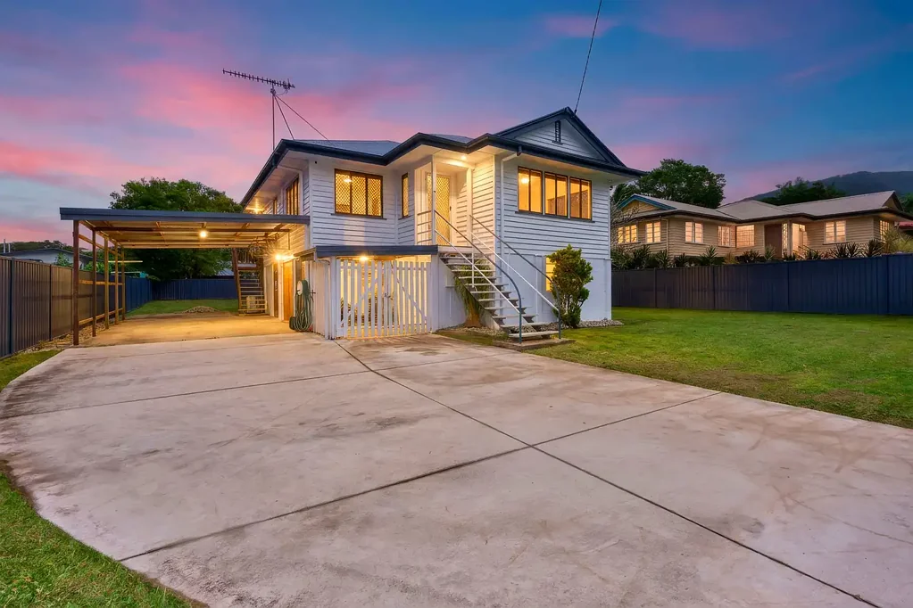 Earlville 3침실 Character, Space & Opportunity on a Huge 860m² Block