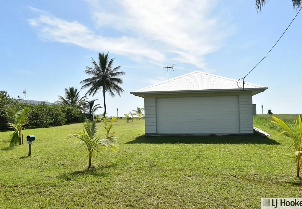 Tully Heads  Absolute Beachfront Opportunity – Rare approx. 1092sqm block with Shed at