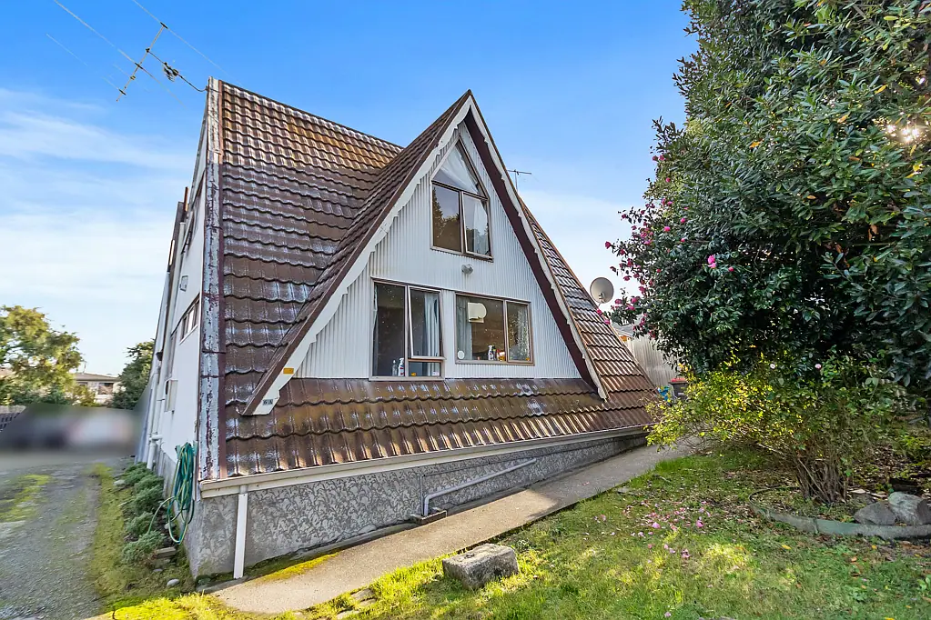 Glenwood 2 Bedroom First Home or Investment