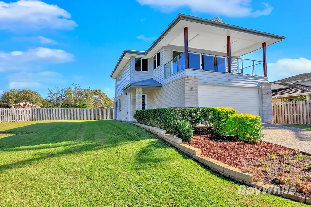 Bargara 3Phòng ngủ Coastal Living with Ocean Views - Your Bargara Lifestyle Awaits