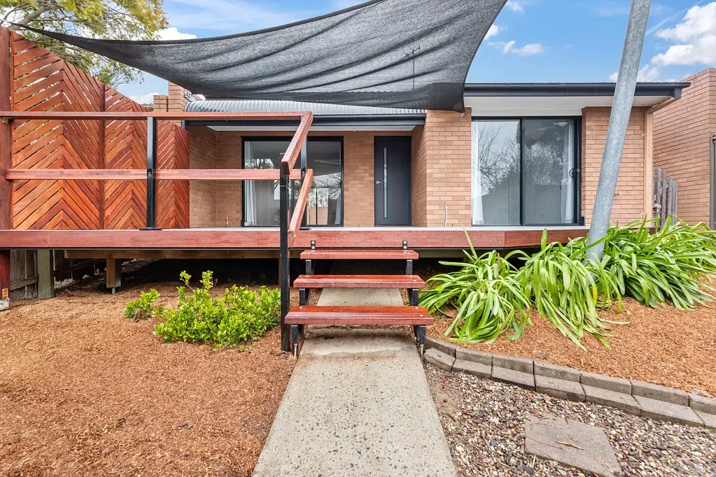 Find yourself in Florey