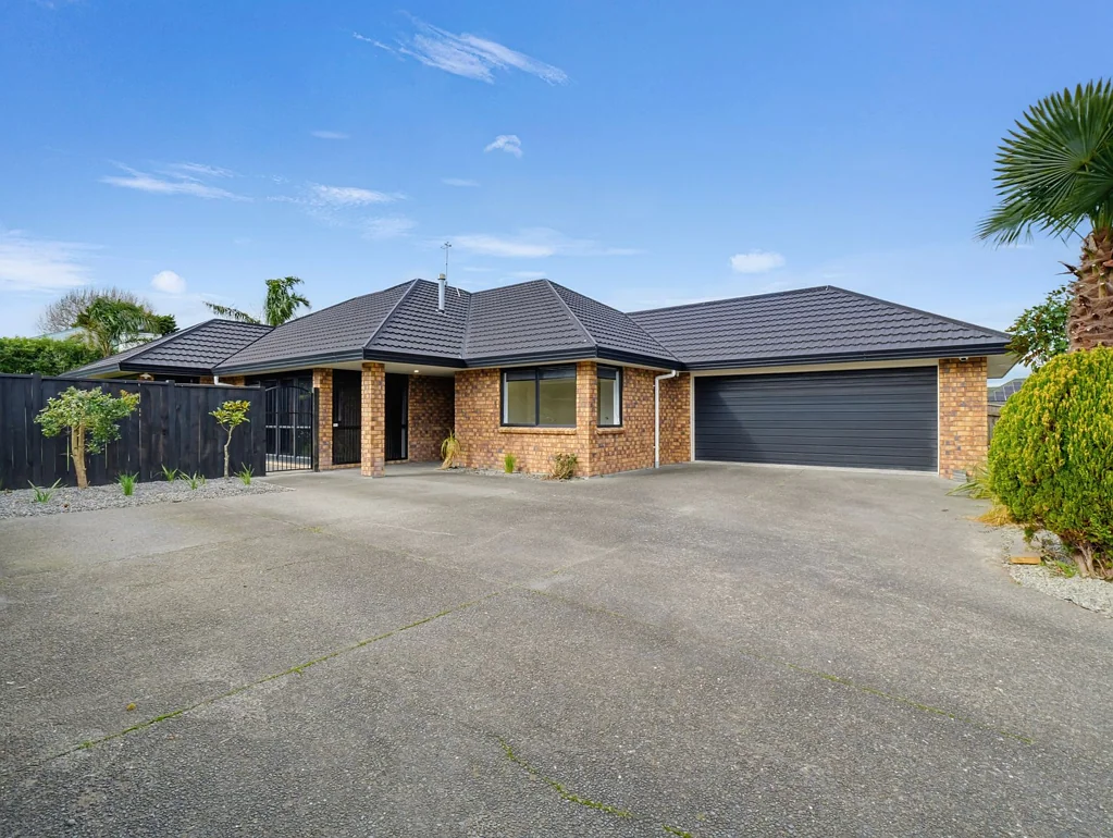 Kelvin Grove 4房  Modern Family Living in Kelvin Grove