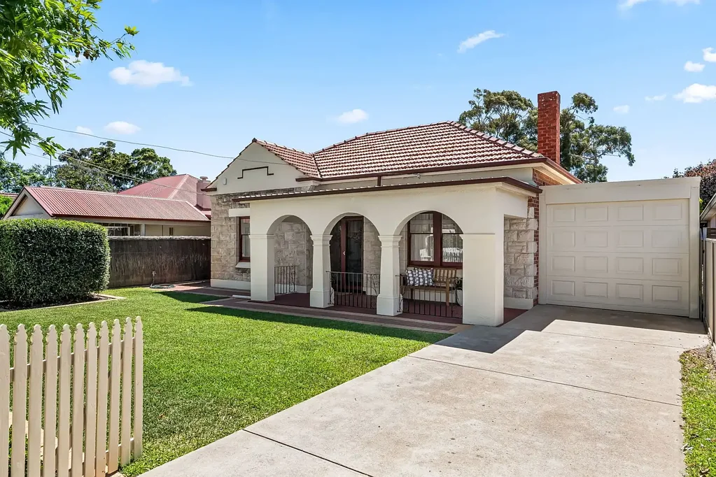 17 Churchill Avenue, Glandore, SA 5037