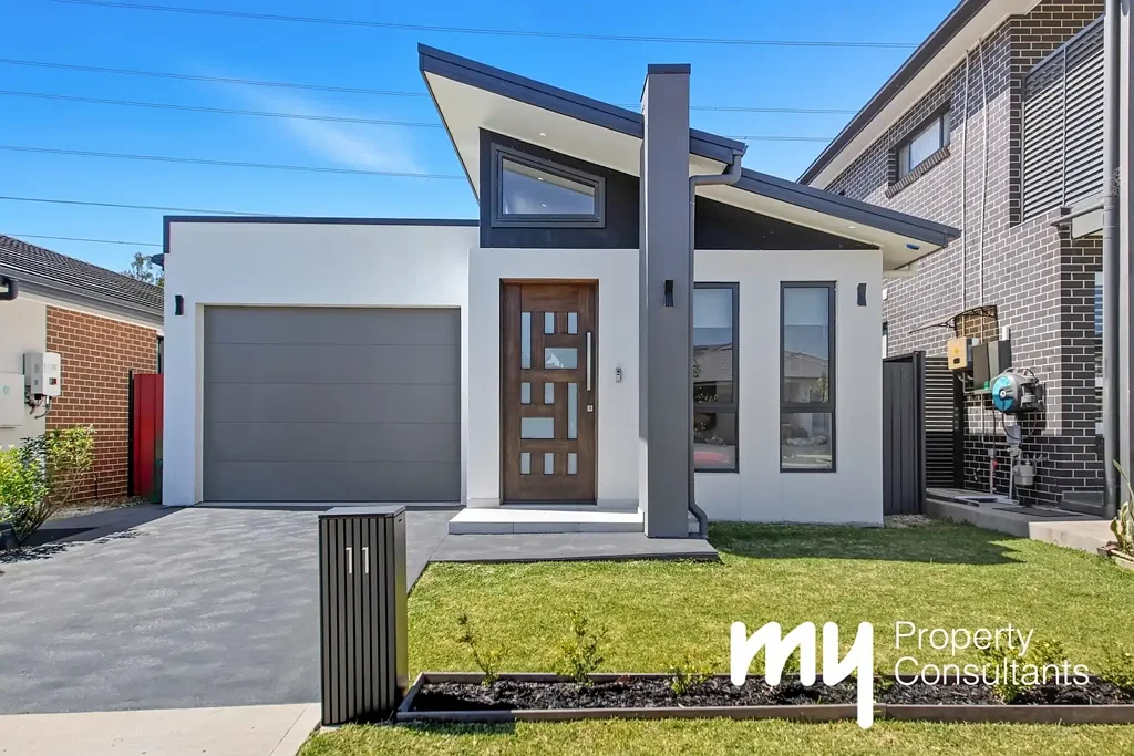 11 Copper Drive, Catherine Field, NSW 2557