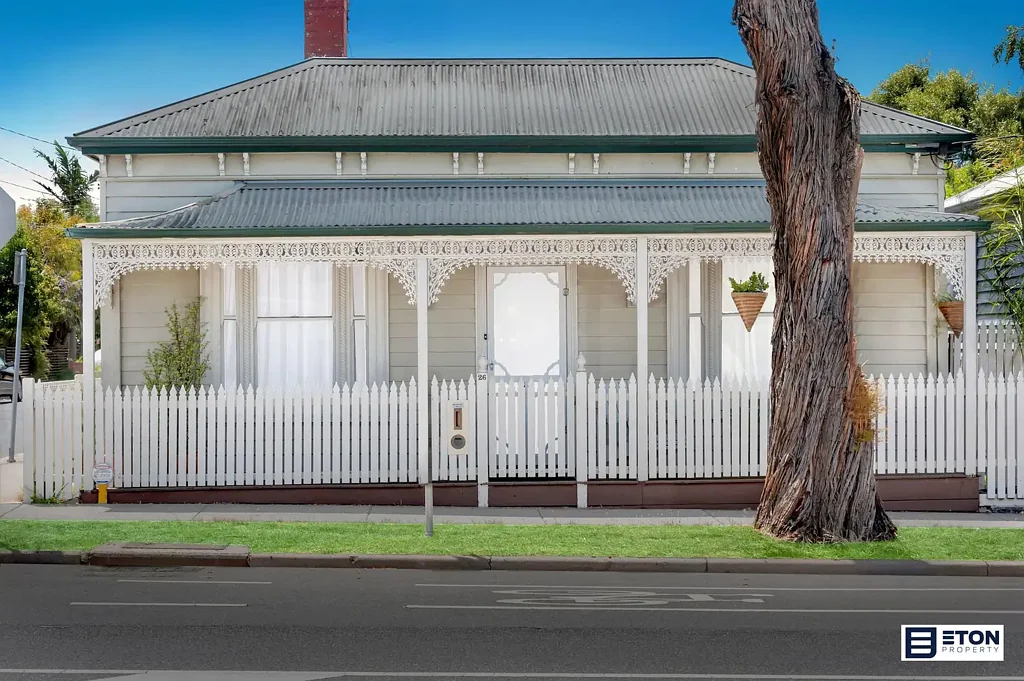 Great Family 3 Bedroom Home  - Great Location