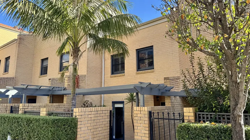 Birchgrove 3Kwarto Harbourside Elegance with Space, Light & Lifestyle