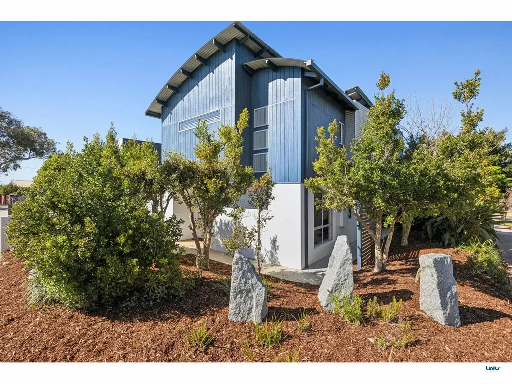 Torquay 3ਬੈੱਡਰੂਮ Fantastic Townhouse in the desirable Wombah Park pocket