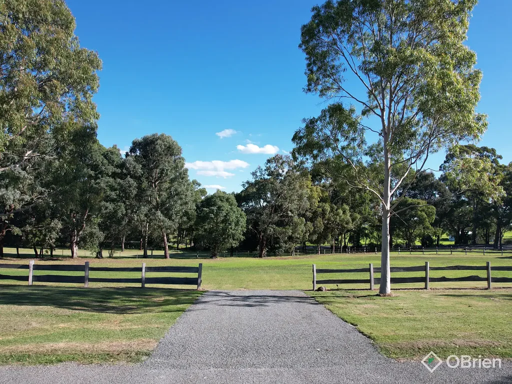 73 Lanteris Road, Wy Yung, VIC 3875