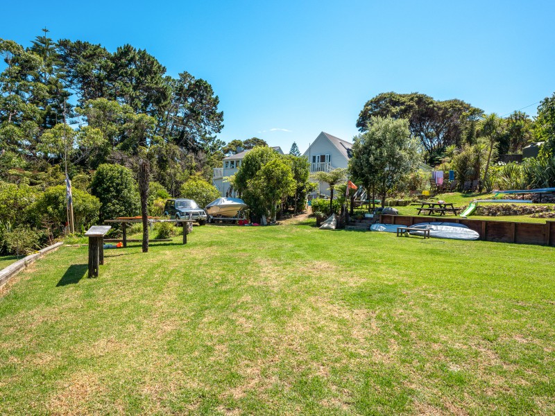 11 Hekerua Road, Oneroa, Auckland, 8 rūma, 0 rūma horoi