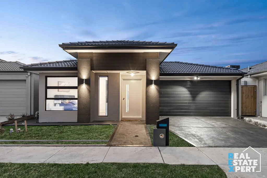 Clyde 3બેડરૂમ Luxury Living in Riverfield, Clyde – A Masterpiece by Carlisle Homes