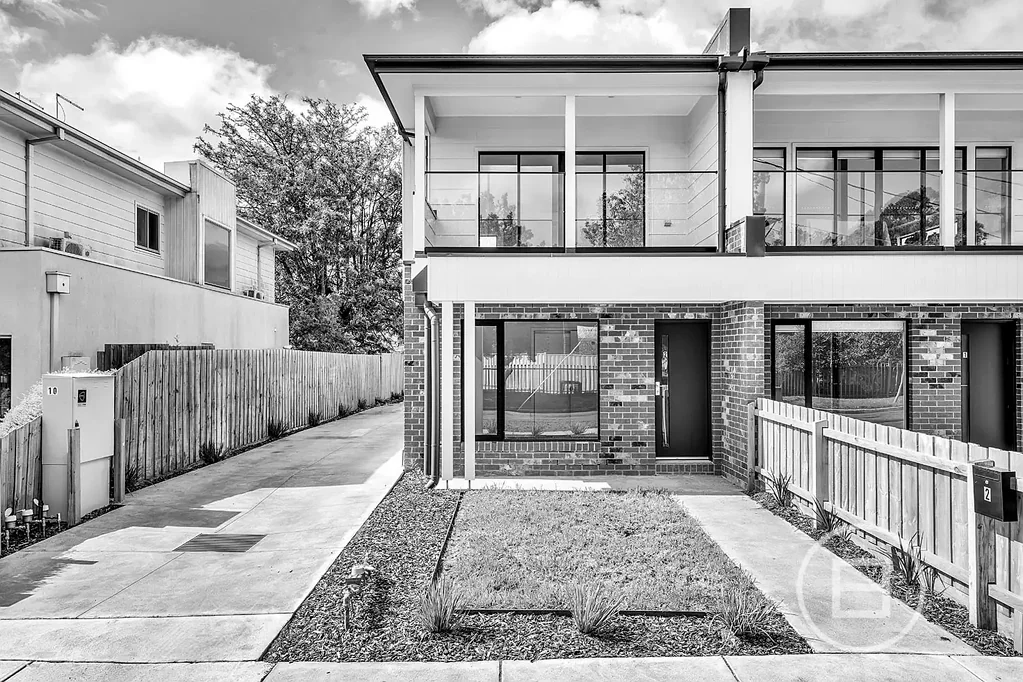 2/10 Gibb Street, Maidstone, VIC 3012