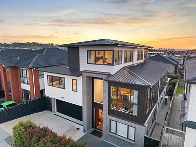 Flat Bush 8બેડરૂમ EMPTY NESTERS ARE DOWNSIZING