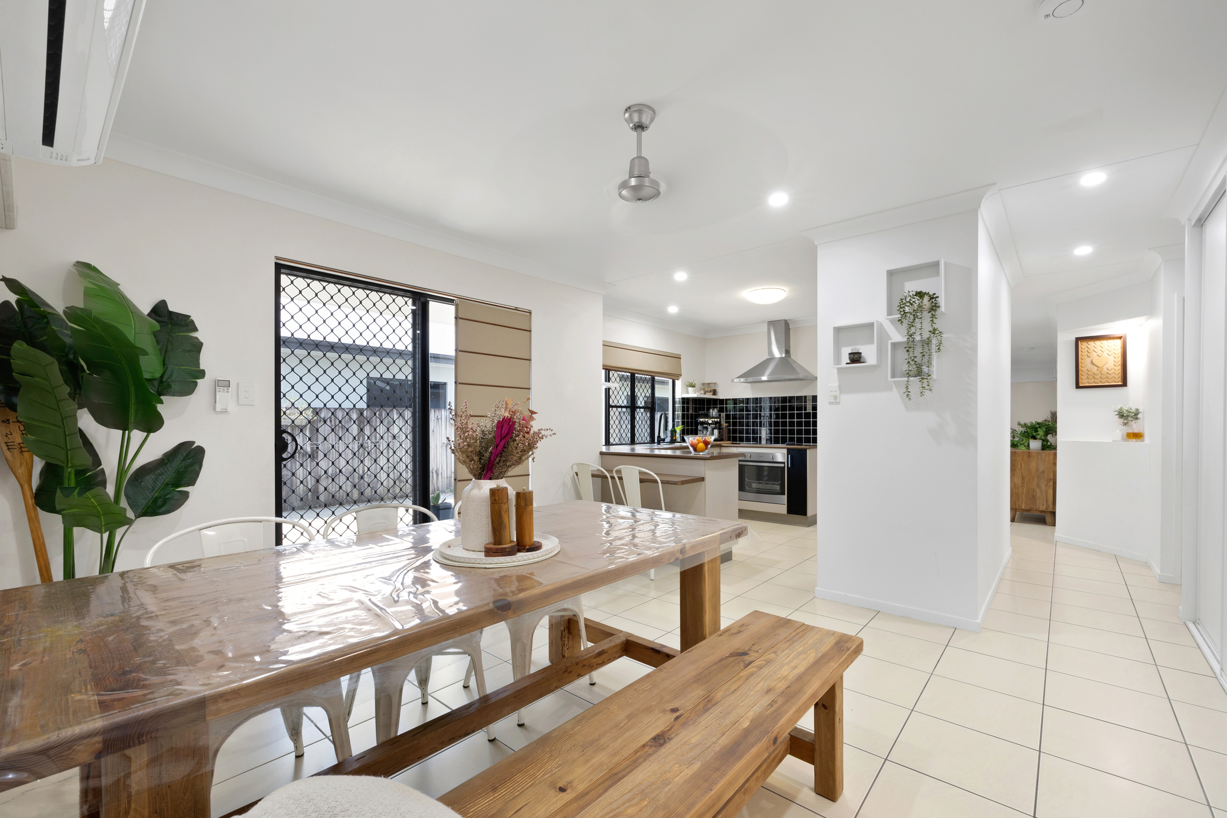 18 TOWNSEND ST, BUCASIA QLD 4750, 0 غرف, 0 حمامات, House