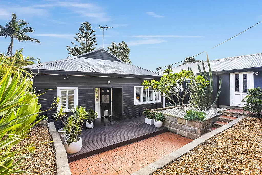 Miranda 3Moenga Tidal Waterfront | Charming Tranquil Retreat