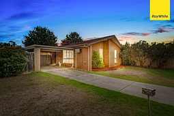 1 Gloucester Way, Melton West