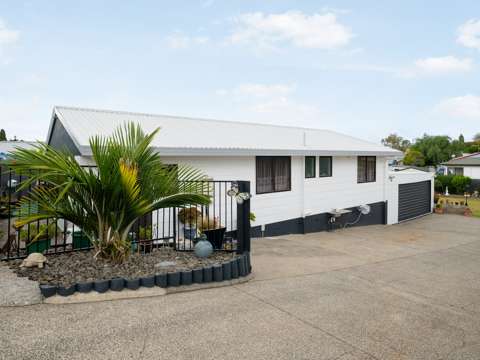 Nawton 3房  A Hidden Retreat Close To Everything