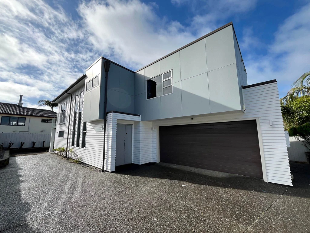 Luxurious Living with Stunning Views.