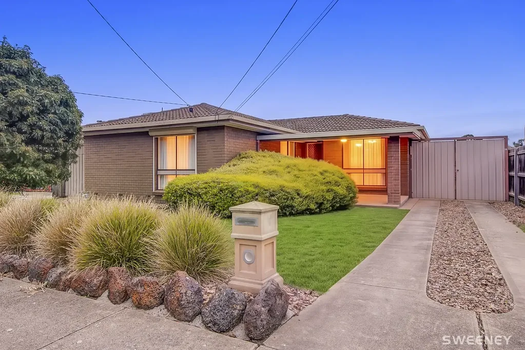 Altona Meadows 3房 Altona Meadows 的经典机遇 A Classic Altona Meadows Opportunity