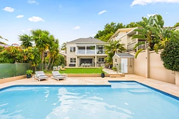 3 Woodland Street, Coogee