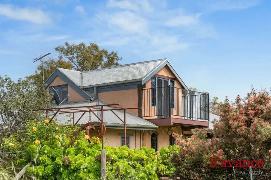 Brukunga Character Farmhouse on 53 Acres of Picturesque Rural Land