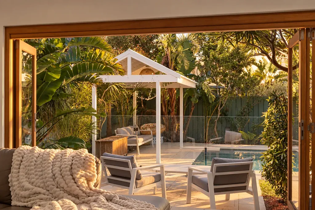 Duncraig 4कमरा POOLSIDE PARADISE, LONG SUMMER DAYS AND A SLICE OF SOUTH-WEST STYLE