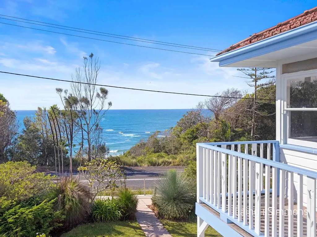 Port Macquarie 6部屋 A True One-Off, Ocean View Character Home Opposite Shelly Beach