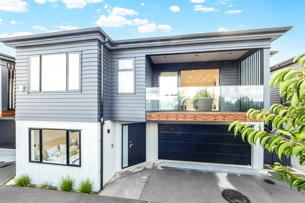 13C Rock Isle Road, Torbay, North Shore City, Auckland