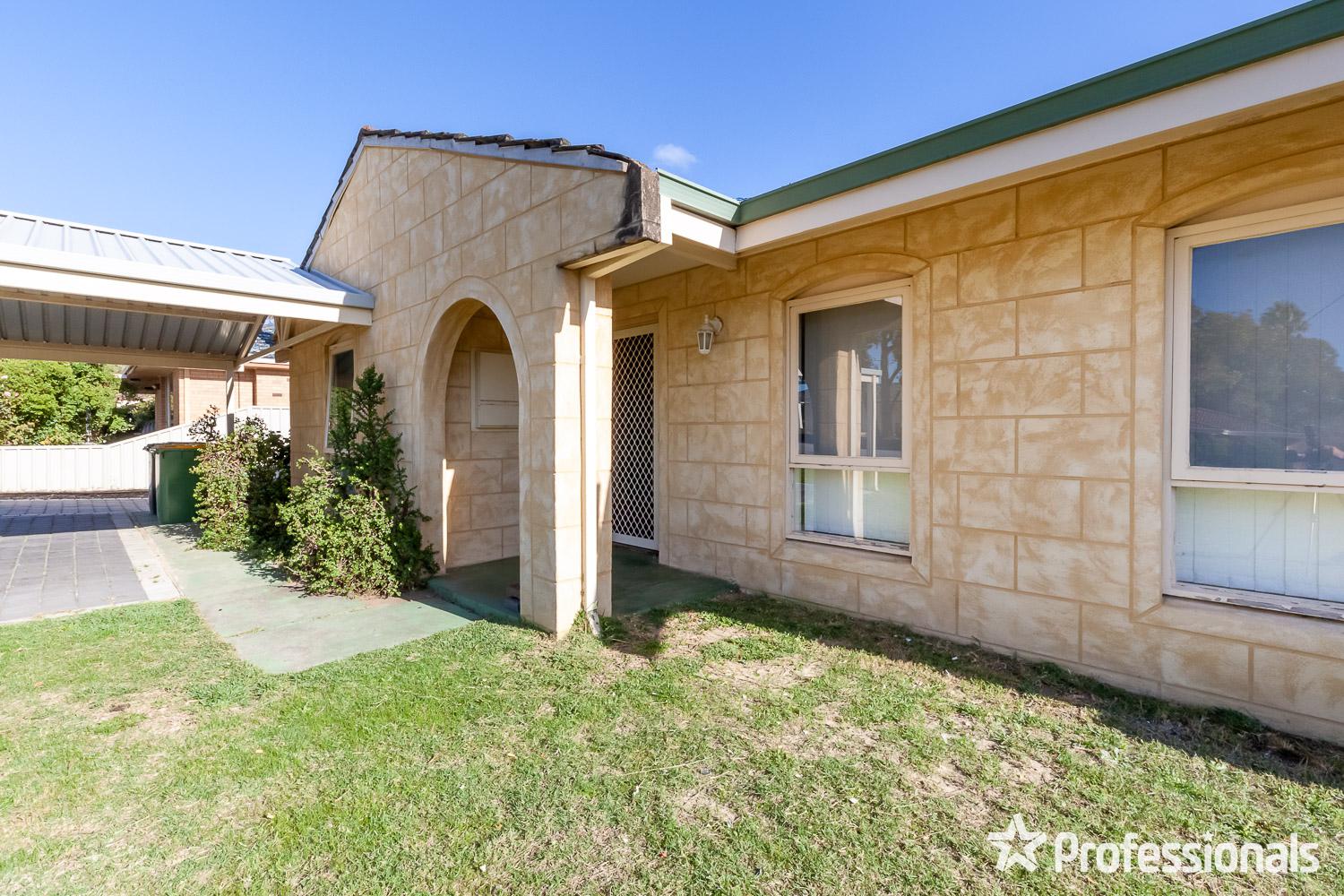 17 SLEE AV, KELMSCOTT WA 6111, 0 Bedrooms, 0 Bathrooms, House