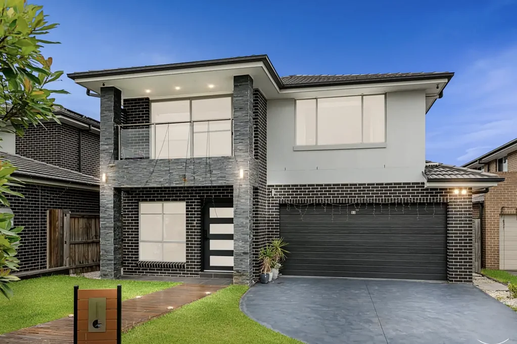 Stylish & Spacious Family Living in the Heart of North Kellyville