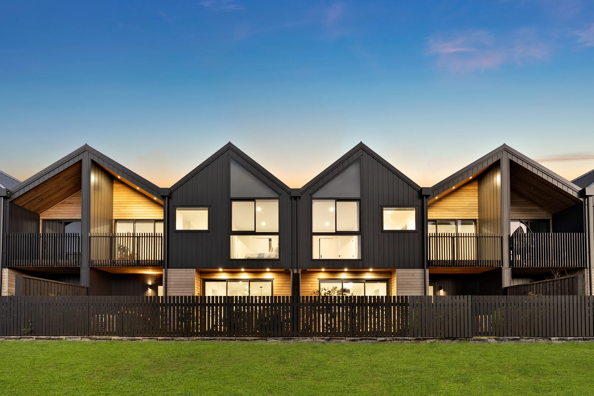 Te Atatu Peninsula 4બેડરૂમ Final 4-Bed // Parkside Living