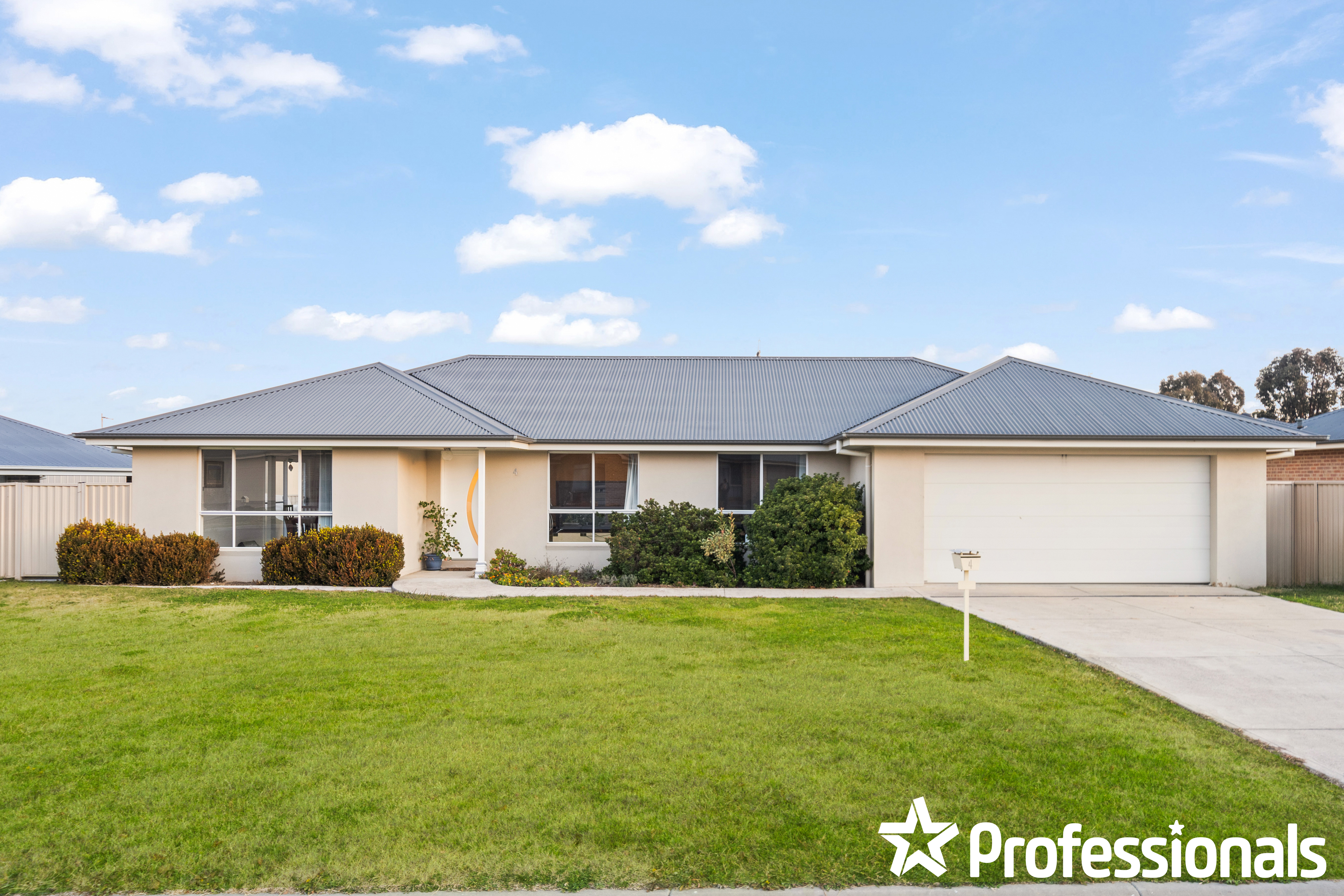 4 ICELY ST, EGLINTON NSW 2795, 0 habitaciones, 0 baños, House