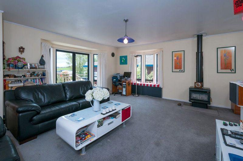 1/6 Altair Place, Windsor Park, Auckland - North Shore, 3房, 2浴