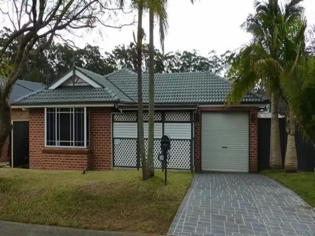 3 BEDROOM HOUSE IN CONVENIENT LOCATION!