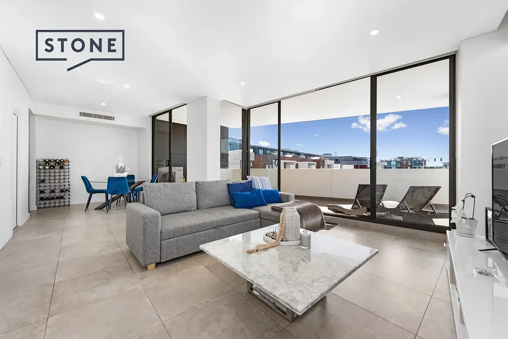 Botany 3 Bedroom Prestigious 200m² Two-Level Penthouse with Park Views & Wraparound Balconies