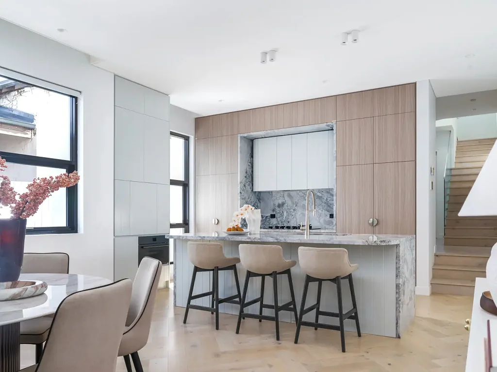 Rose Bay 3ห้องนอน Luxurious Family Living in the Heart of Rose Bay