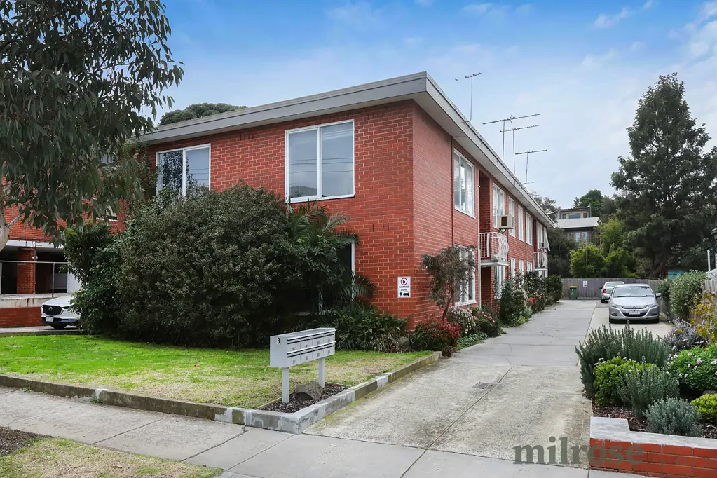 Spacious 2-Bedroom Apartment