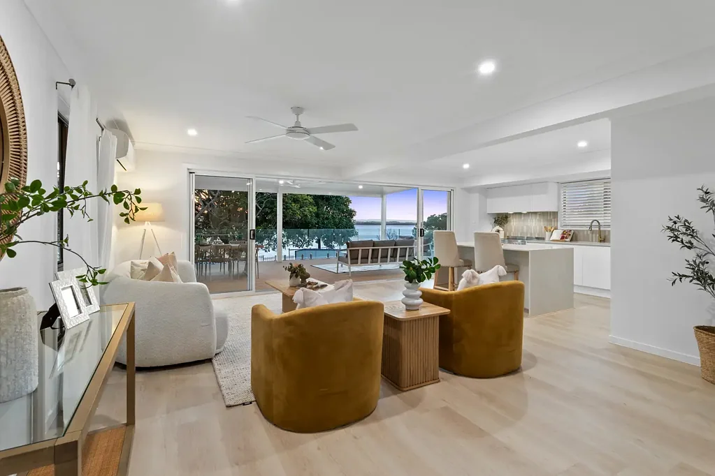 Clontarf 4 Slaapkamer Renovated waterfront family haven