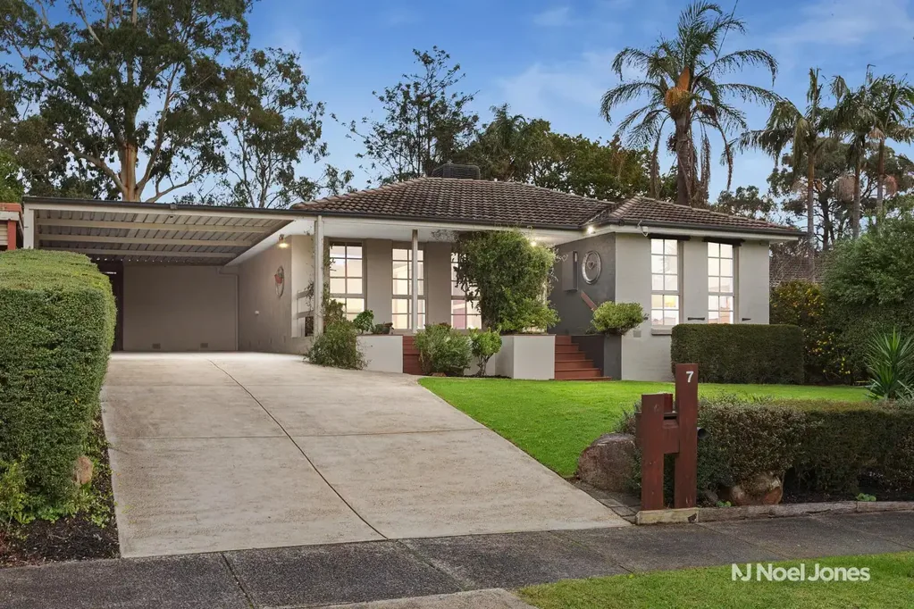 Lilydale 4 Slaapkamer Designed And Located For Family Life
