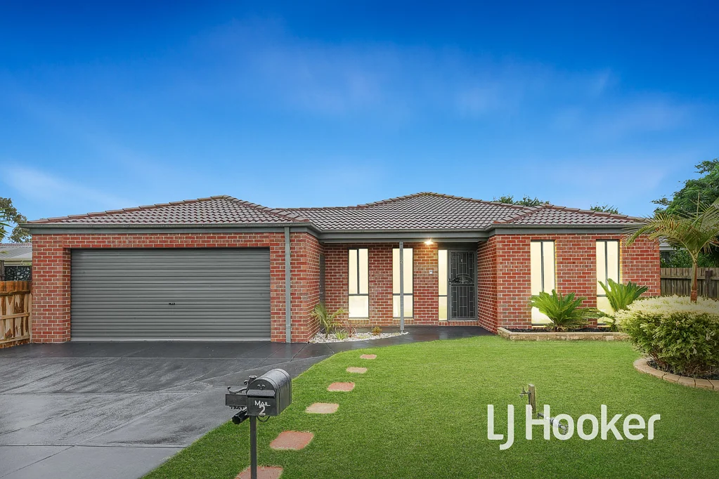 2 Day Place, Hampton Park, VIC 3976