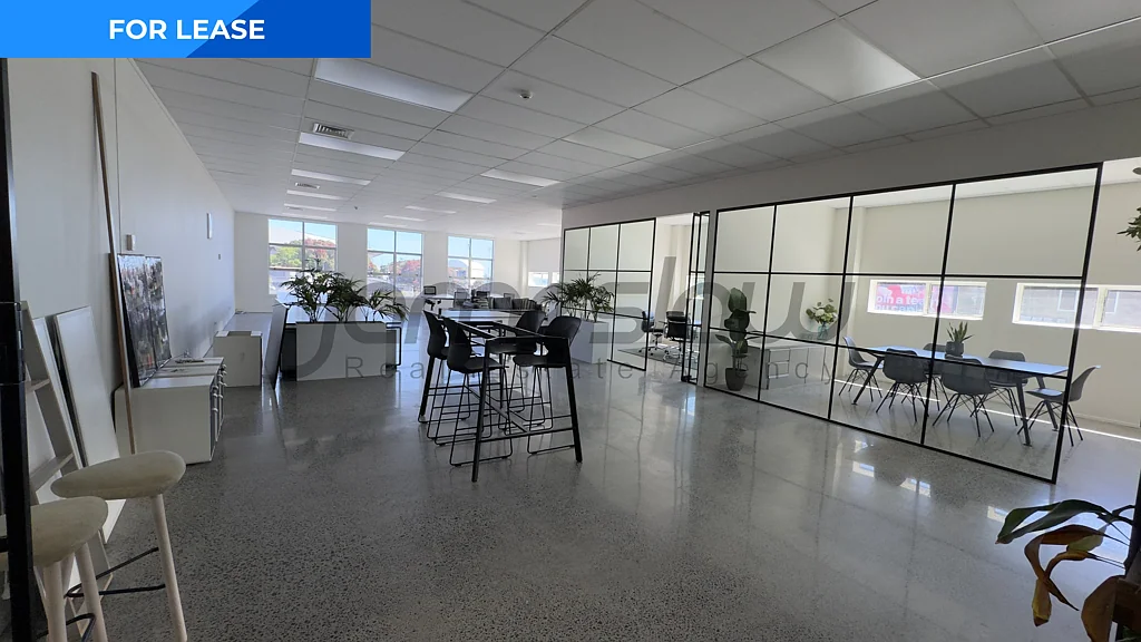 Auckland Central Stylish 179 sqm Office with Parking - Parnell