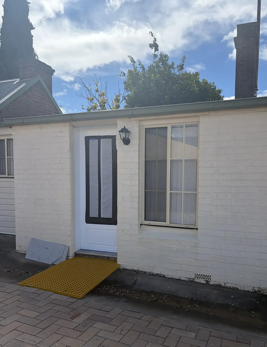 1x Bedroom Ground Floor Flat - 12x Month Lease Maximum
