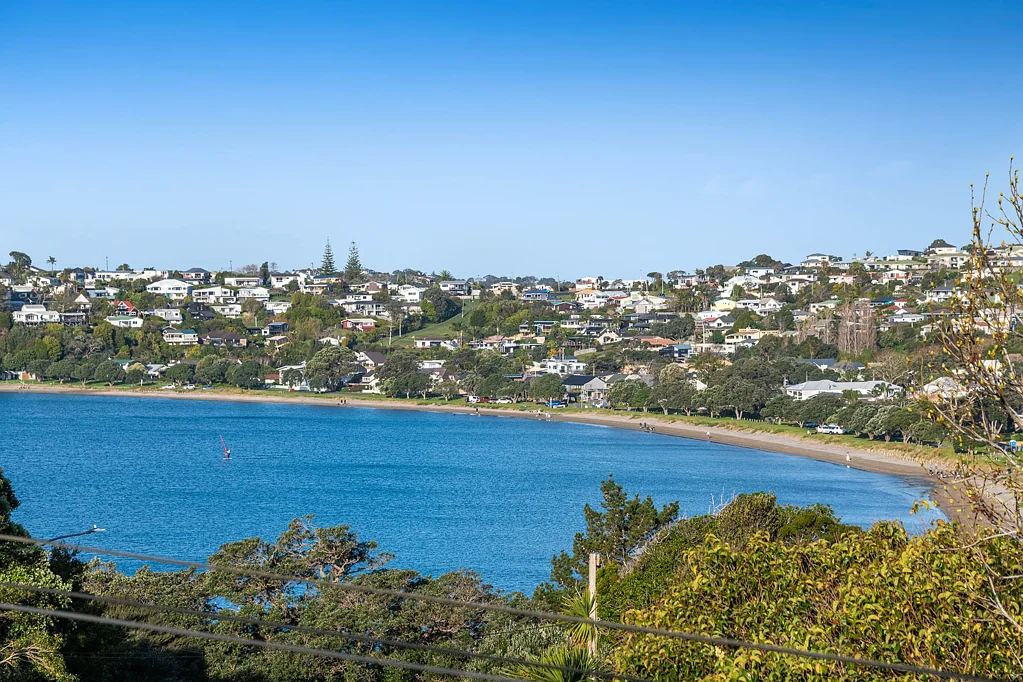 Manly 4房  Walk to the Beach, take in the View and Brand-new!