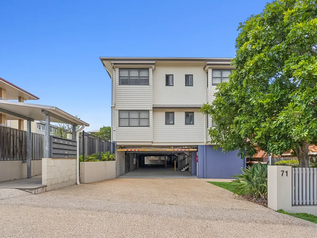 13/71 Dansie Street, Coorparoo, QLD 4151