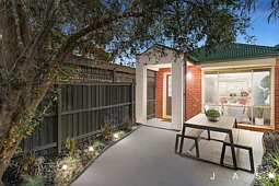 1/134 Ballarat Road, Maidstone