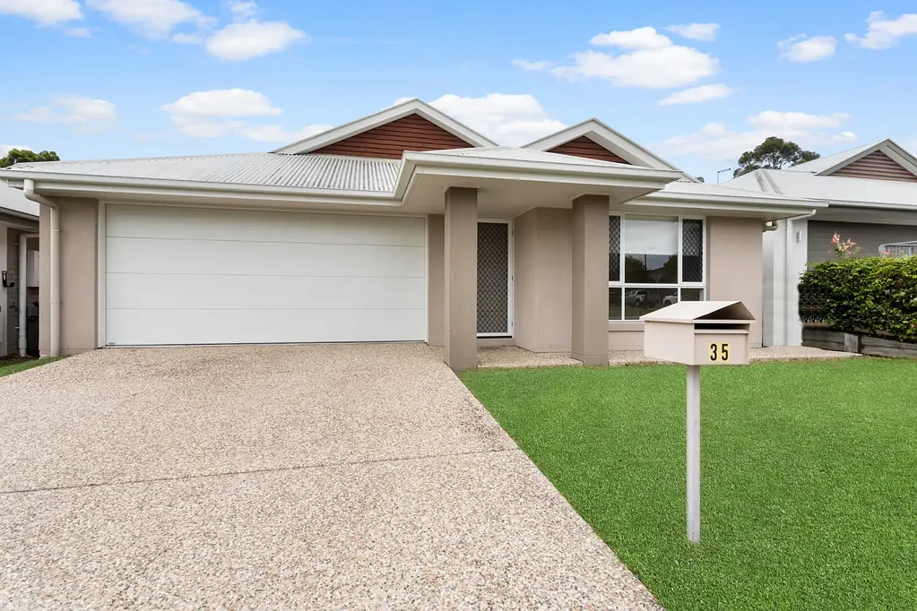 35 Greenhaven Circuit, Narangba, QLD 4504