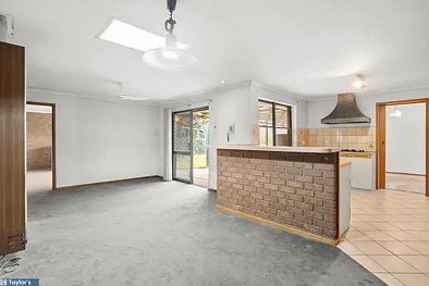 19 Lydia Avenue, Surrey Downs, SA 5126, 3 slaapkamers, 1 badkamers, House