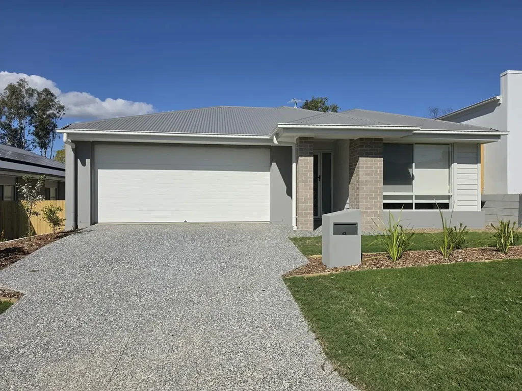 Brand New Family Home in Redbank Plains