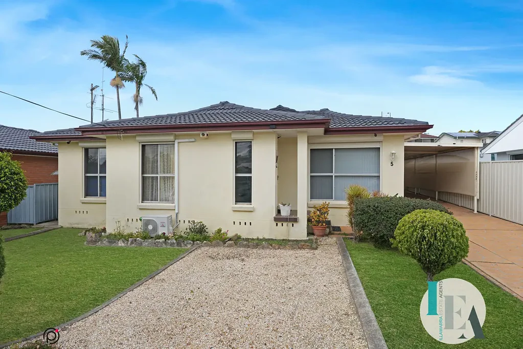 Barrack Heights 5 Slaapkamer Home PLUS granny flat PLUS pool! Home and investment in one!